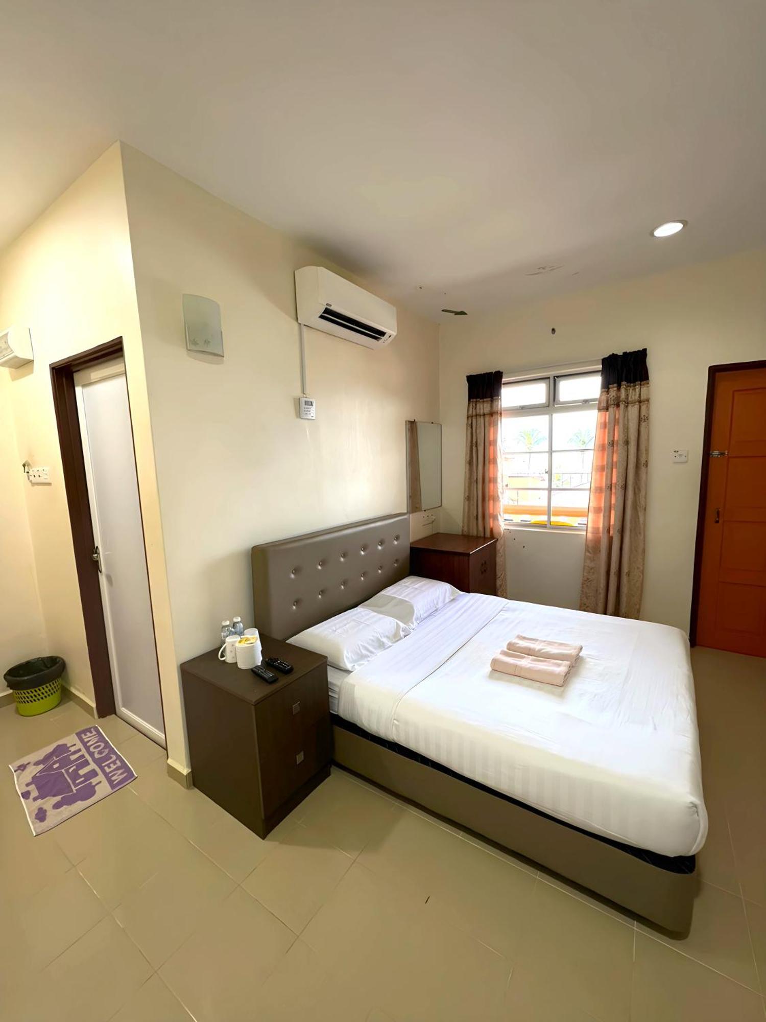 Amzar Motel Cenang Pantai Cenang  Exterior foto